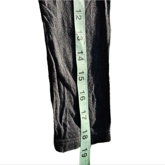 Soft & Sexy AEO T 1977. Viscose long sleeve shirt by American Eagle Outfitters. - Picture 14 of 16